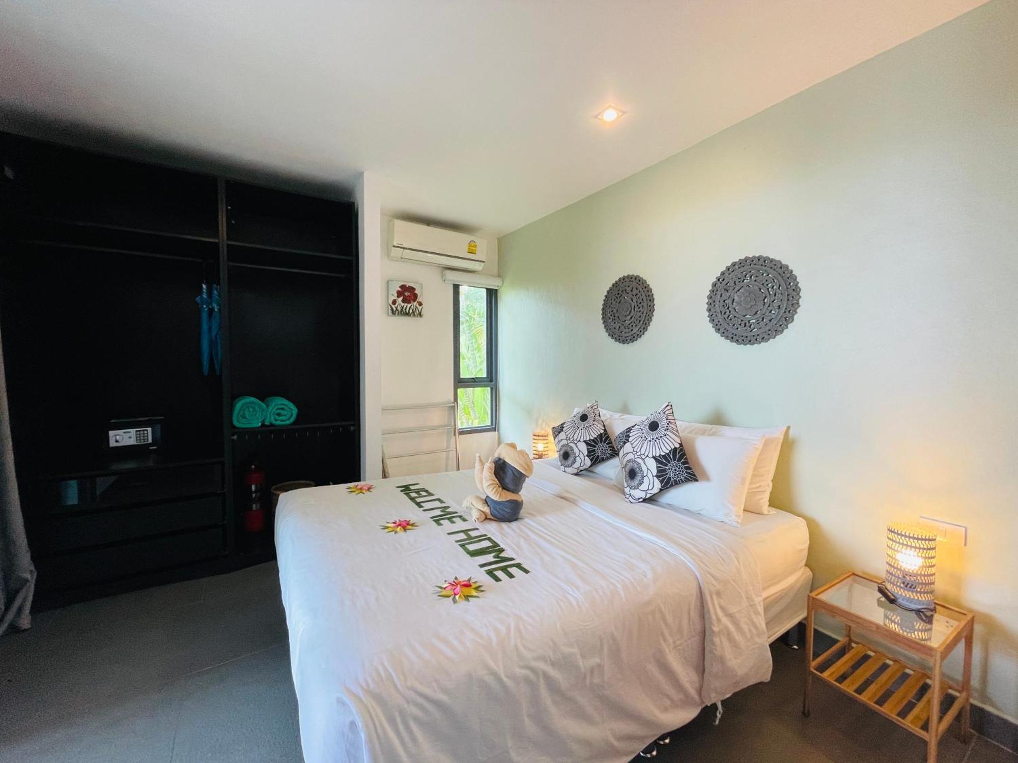 Baan Saint-Tropez Seaview Villas Kata Beach Eksteriør billede