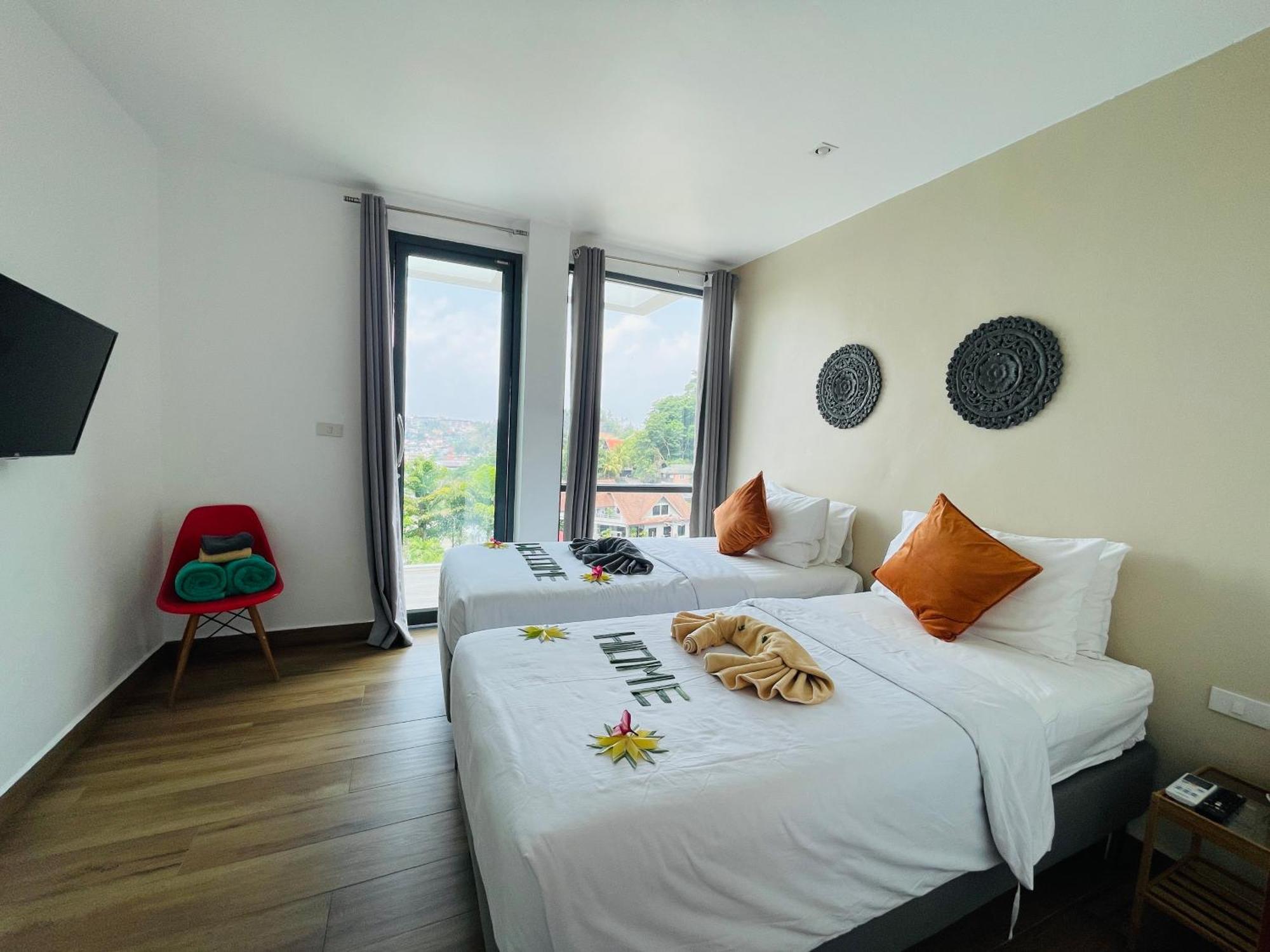 Baan Saint-Tropez Seaview Villas Kata Beach Eksteriør billede