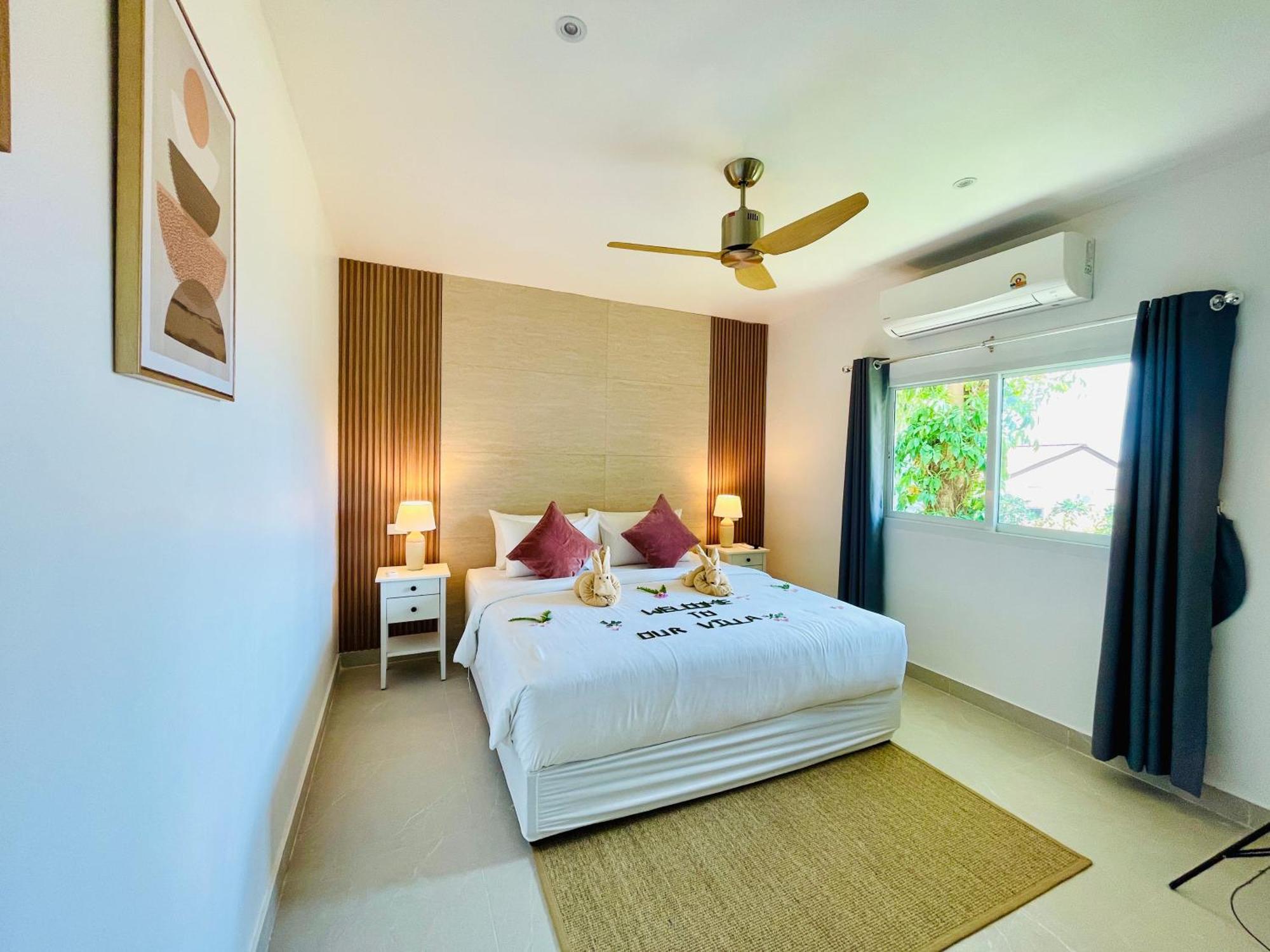 Baan Saint-Tropez Seaview Villas Kata Beach Eksteriør billede