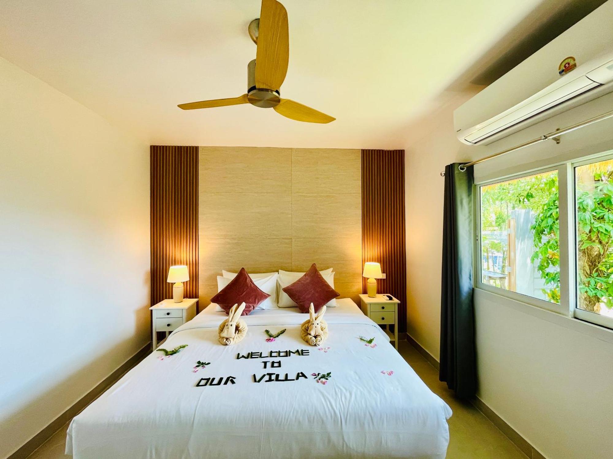 Baan Saint-Tropez Seaview Villas Kata Beach Eksteriør billede