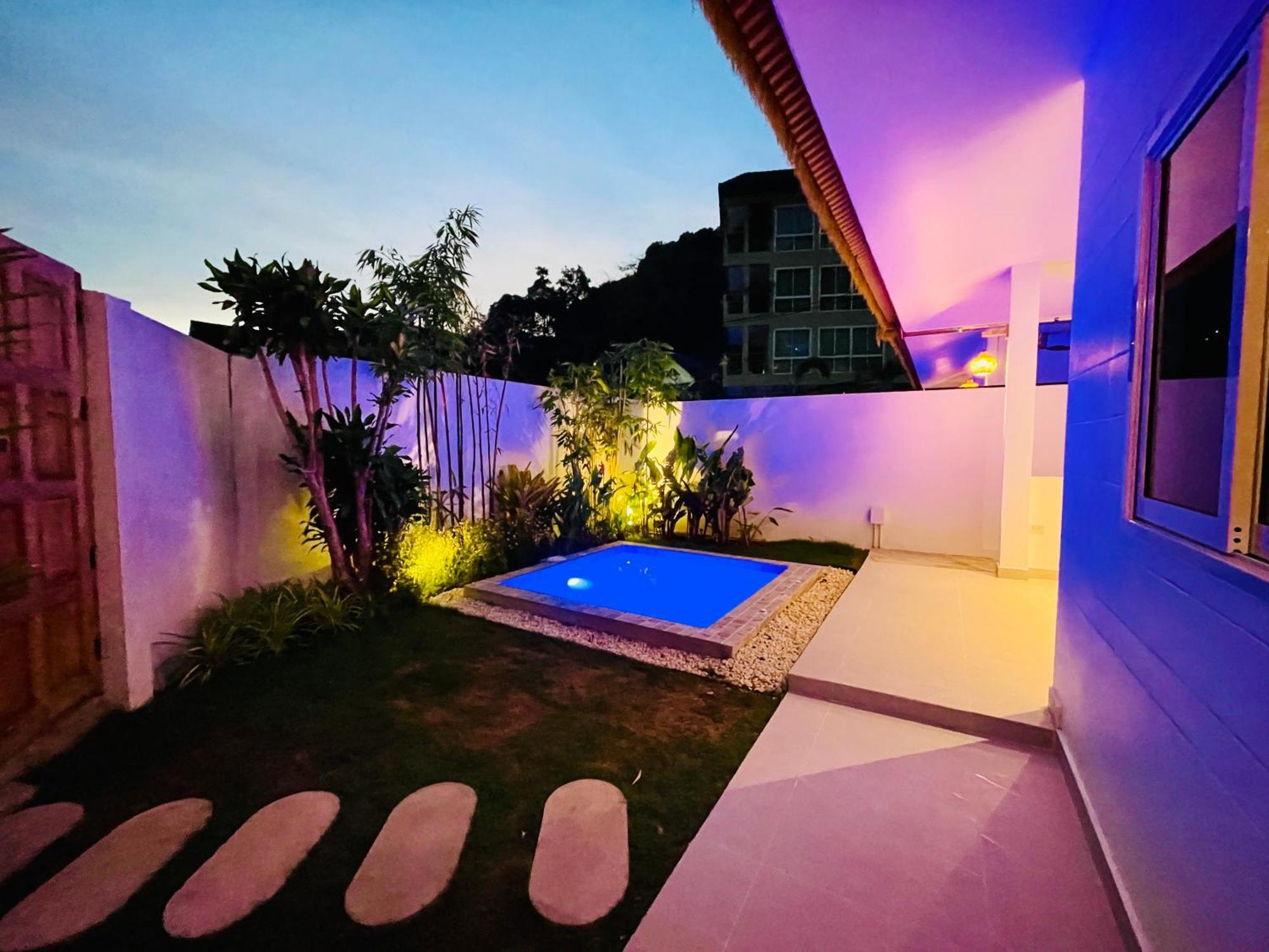Baan Saint-Tropez Seaview Villas Kata Beach Eksteriør billede